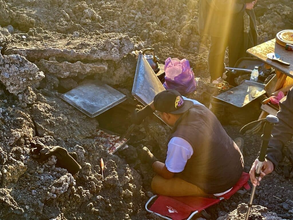 Volcanic-Rock-Pizza-Cooking
